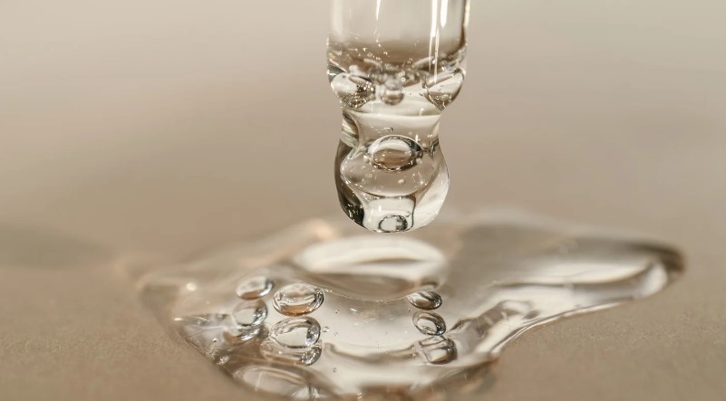 яка сироватка підійде для сухої шкіри