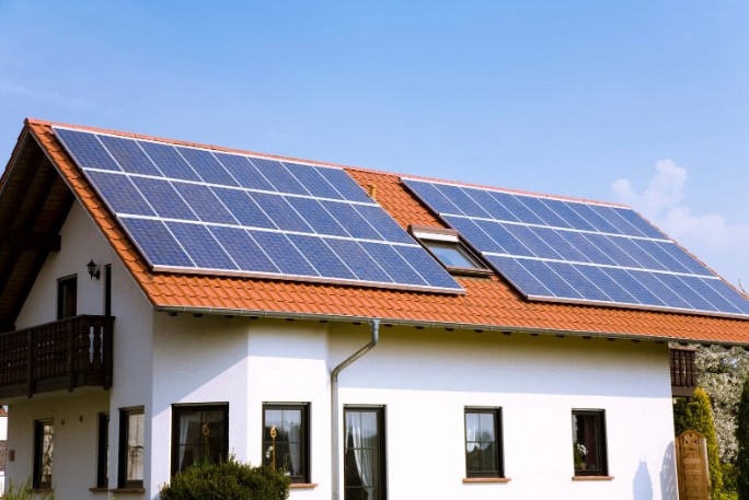 Як працює система сонячних панелей для дачі Як працює система сонячних панелей для дачі